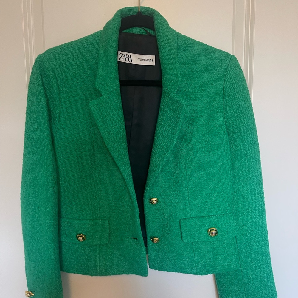 Zara Women's Vibrant Green Blazer